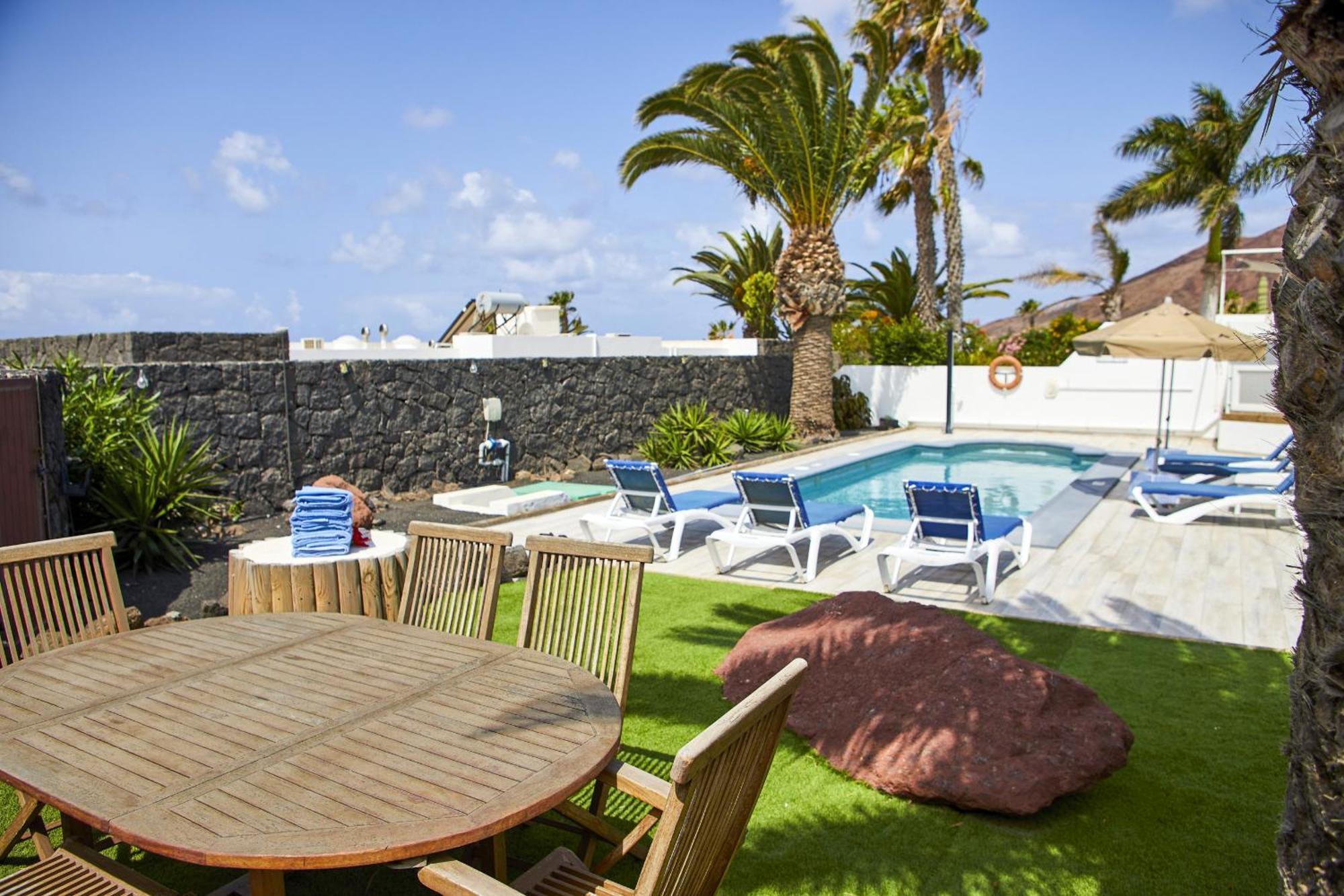 Villa Del Sol - Lh133 By Villas Now Ltd Playa Blanca  Extérieur photo